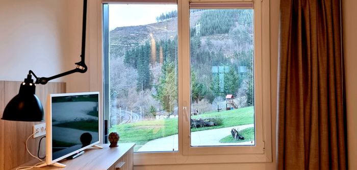 Salita con vistas a la montaña
